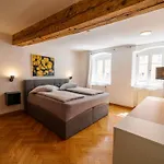 Regensburger - Im Herzen Der Altstadt Appartamento Ratisbona