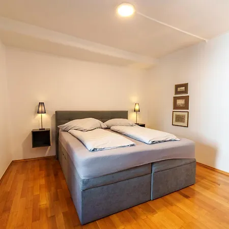 Regensburger - Im Herzen Der Altstadt * רגנסבורג